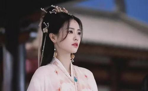 娱乐圈吃瓜白鹿是谁啊,娱乐圈新晋吃瓜焦点人物揭秘