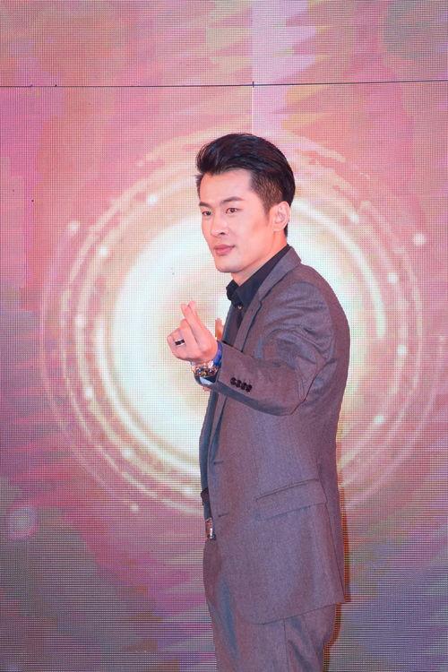 三只羊最新爆料新闻视频,揭秘娱乐圈惊人内幕! 第1张 三只羊最新爆料新闻视频,揭秘娱乐圈惊人内幕! 第1张